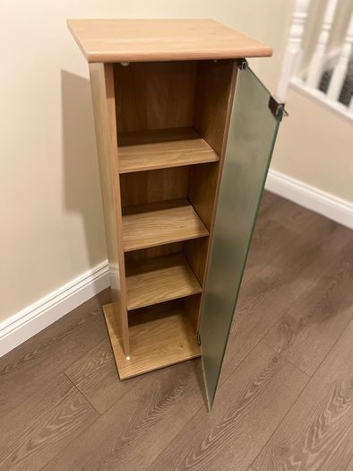 Cabinet slim