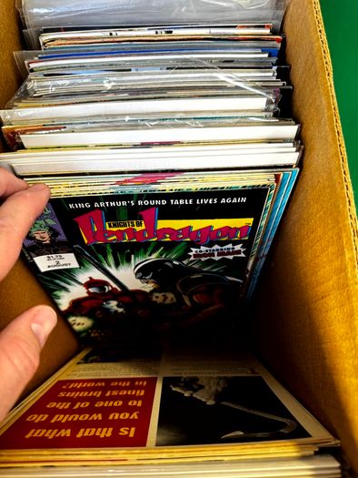 DC, Marvel Long Comic Box w 290 comics for Sale