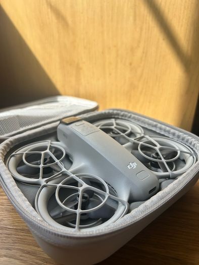 Dji Neo