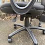 office chair Image 4