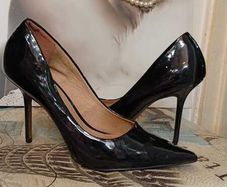 Black High Heels Size 8