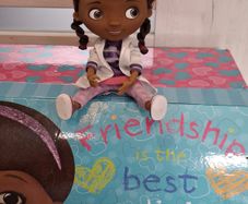 Disney Doc McStuffins Large Storage Box and Doll