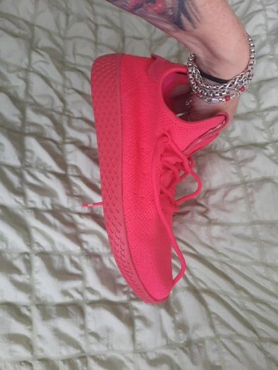 red adidas hu runners