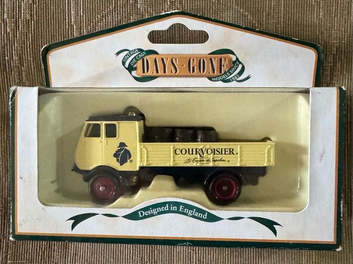 Lledo - Days Gone Dg097006 - Sentinel S4 4 Wheel Dropside - Courvoisier Cognac