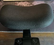 Head rest office chair