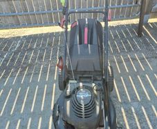 por lawn push lawnmower