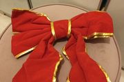 Large padded christmas bow