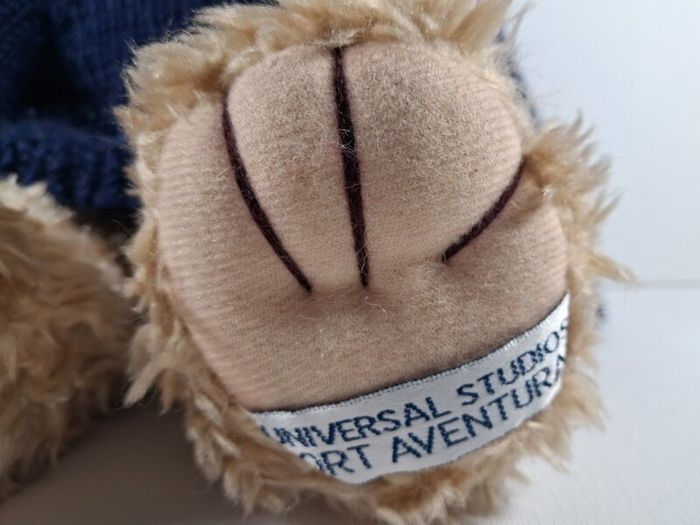 Vintage universal port aventura plush bear
