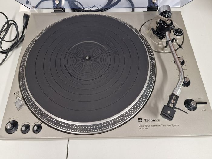 Technics SL-1600