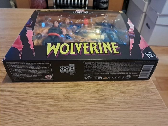 Marvel Legends: Wolverine & Psylocke 6'' 2-Pack Deluxe