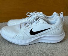 Nike Todos RN Trainers UK 5.5