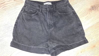 Ladies black denim shorts size uk6