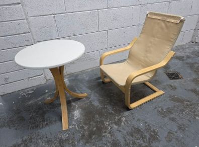 Child chair and table