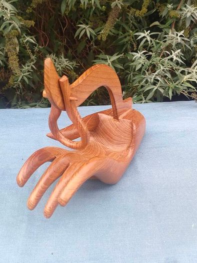 Buddha hand hardwood wine holder