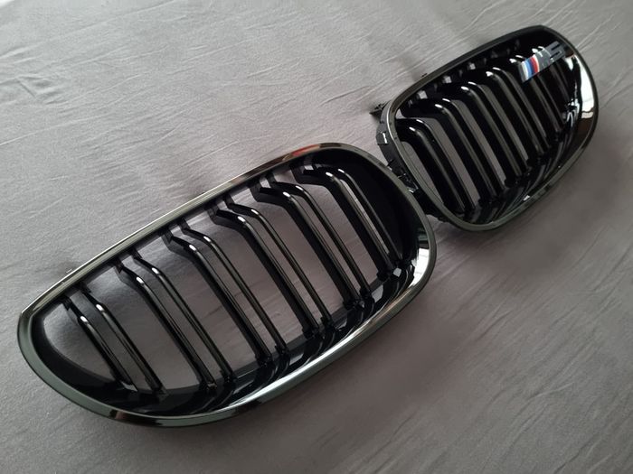 BMW 5 Series E60 E61 Kidney Grilles With M5 Badge Brand New