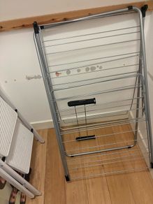 clothes hanger