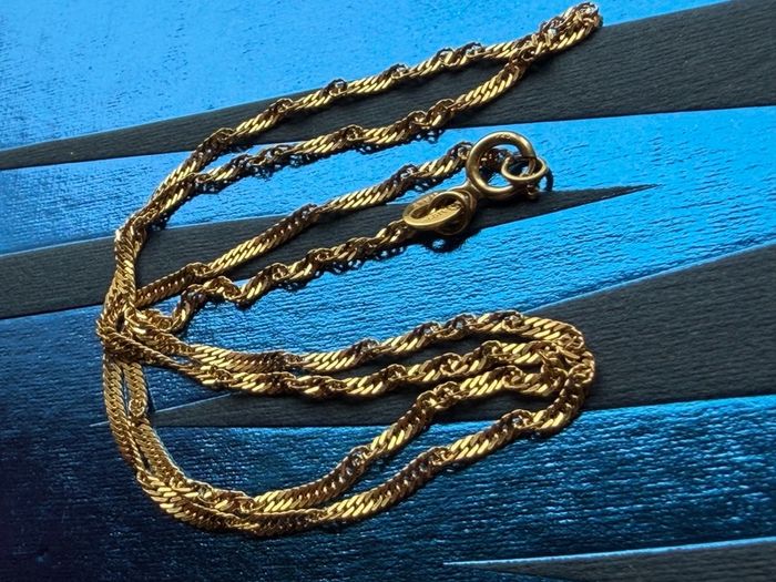 Gold chain