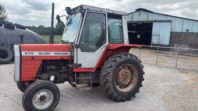 Massey Ferguson 675