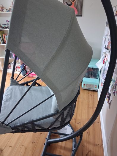 Egg chair