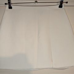 Beautiful mini skirt from Karen Millen
