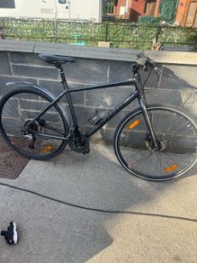 hybrid bike