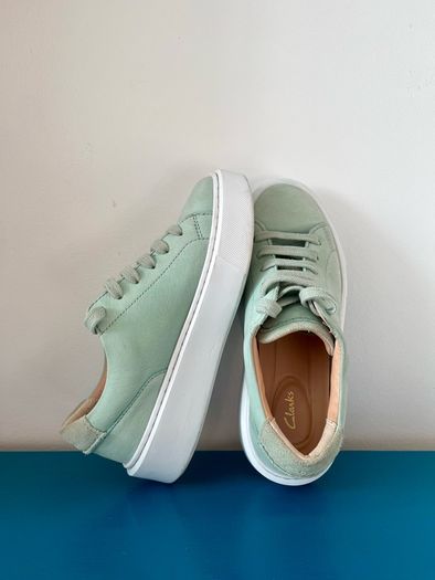 Clarks  Hero lite lace up sneakers 3.5 uk