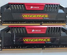 Corsair 159376 CMY16GX3M2A2400C11R Vengeance Pro Series 16GB (2x8GB) DDR3 2400Mhz CL11 XMP Performance Desktop Memory Kit - Black, Red