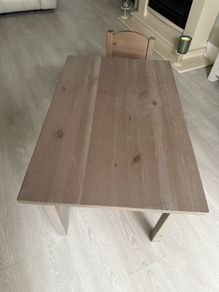 Children's table + chair