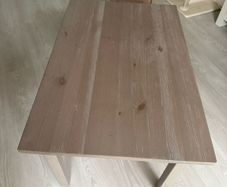 Children's table + chair