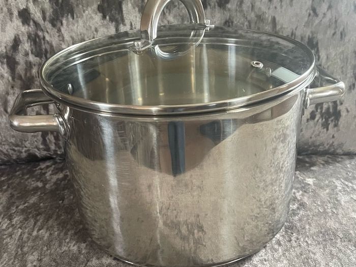 Cooking Pot