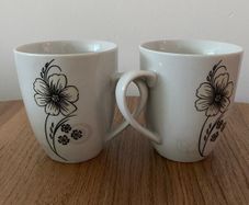 Mugs (2 Pcs)