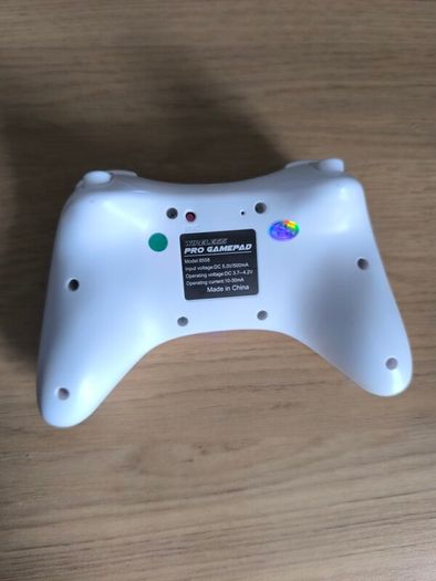 White Nintendo Wii U Pro Controller