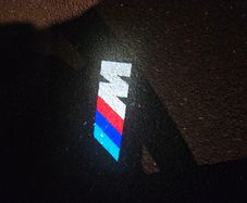 BMW dynamic welcome lights