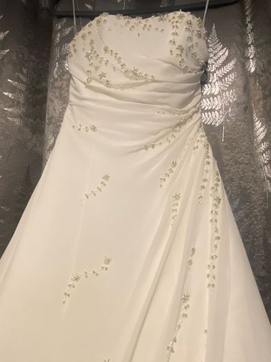 wedding dress
