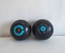 Drakes Pride Lawn Bowls Size 3M