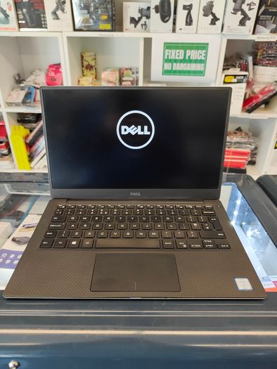 Dell XPS 13 9343 13.3" i5-5300U 2.3GHz 8GB 256GB SSD Windows 11 Pro (Sound Not Working)
