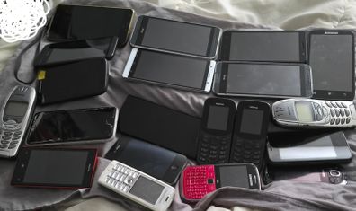 20 Phones for 150 euros iPhone, Samsung, HTC, Sony, Nokia, etc