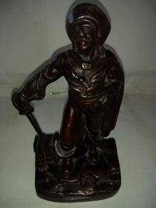 Poirot metal figurine