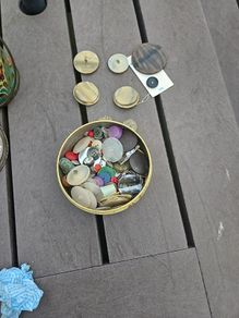 Buttons