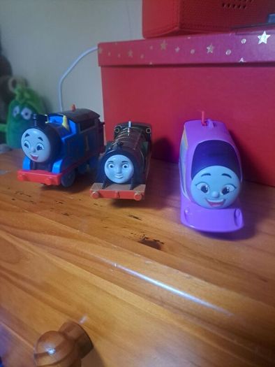 Thomas tank engine bundle