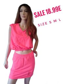 skirt with short sleeves blouse