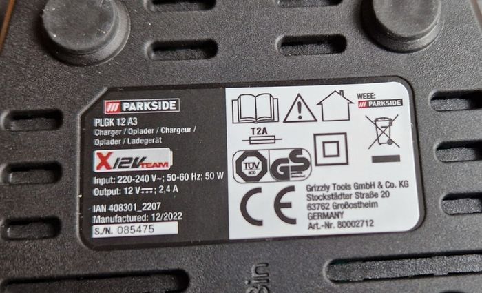 Parkside 12V charger and case
