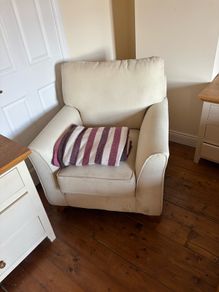 arm chair