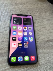 IPhone XS unlocked