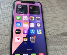 IPhone XS unlocked