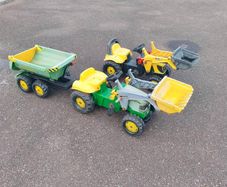 pedal tractors and tipper trailer