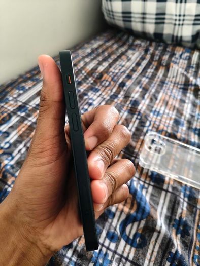 iPhone 13 mini black 128 GB