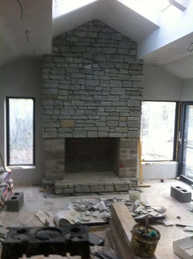 Bricklayer stonemason available