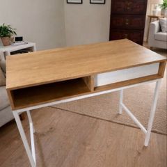 free desk