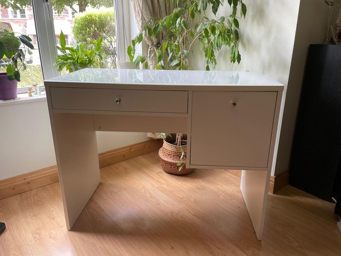 IKEA desk